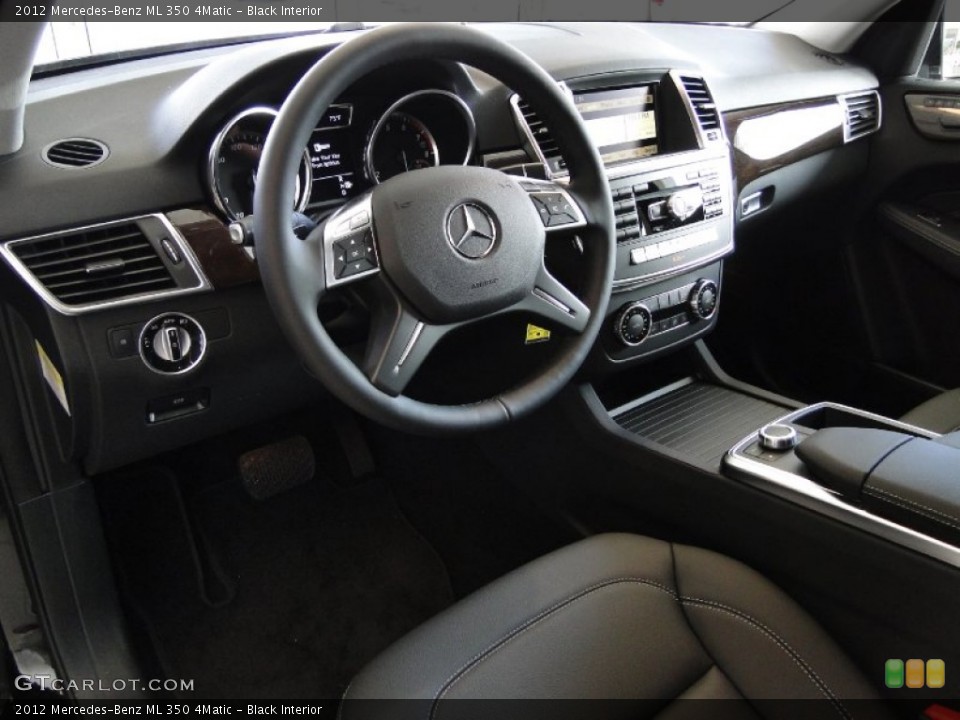 Black Interior Dashboard for the 2012 Mercedes-Benz ML 350 4Matic #56495847