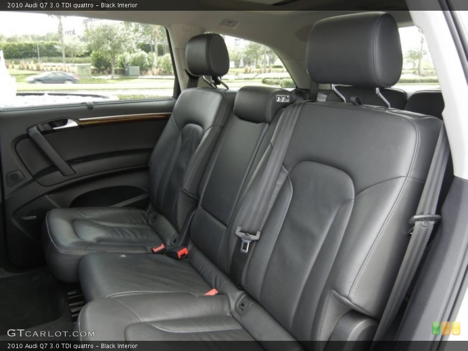 Black Interior Photo for the 2010 Audi Q7 3.0 TDI quattro #56502333