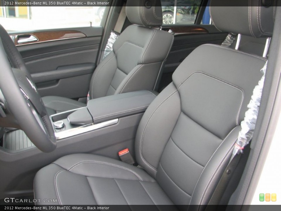 Black Interior Photo for the 2012 Mercedes-Benz ML 350 BlueTEC 4Matic #56502381