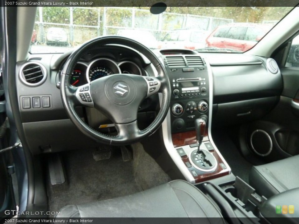 Black Interior Dashboard for the 2007 Suzuki Grand Vitara Luxury #56515255