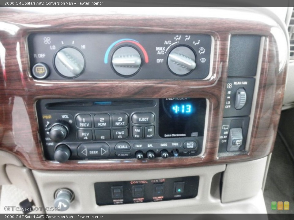 Pewter Interior Controls for the 2000 GMC Safari AWD Conversion Van #56519773