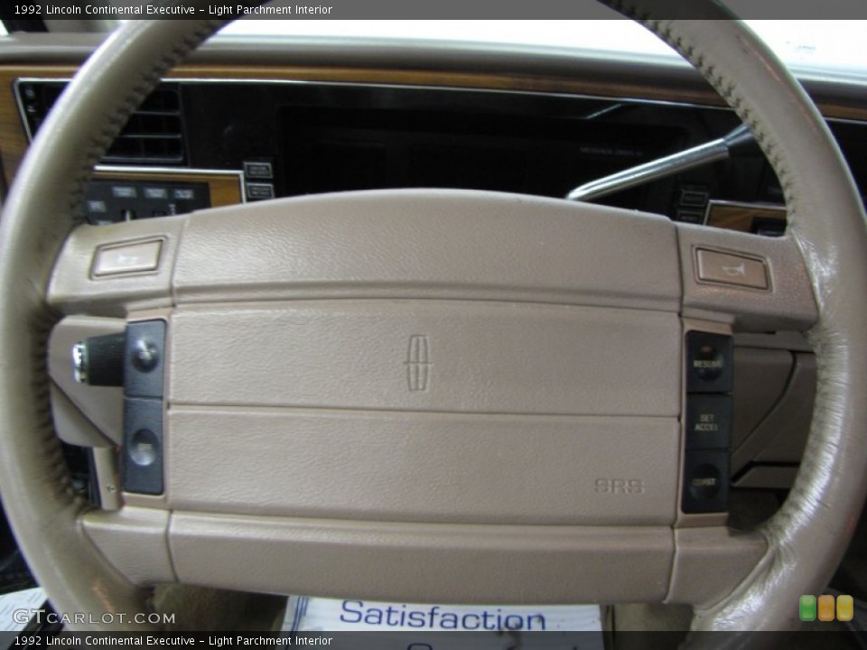 Light Parchment Interior Steering Wheel for the 1992 Lincoln Continental Executive #56526727