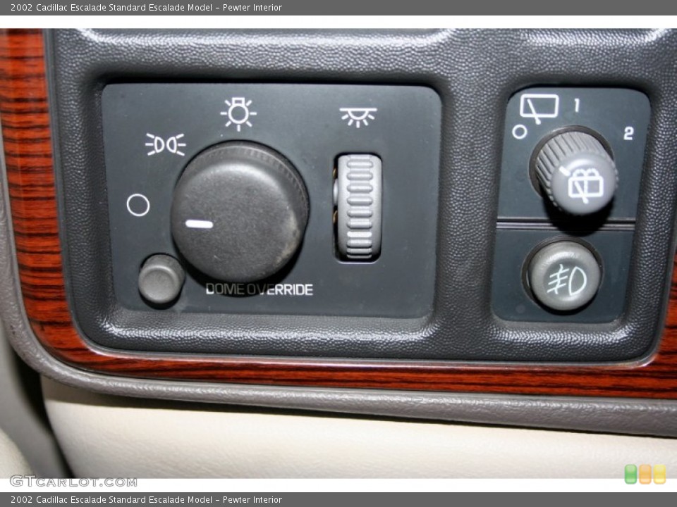 Pewter Interior Controls for the 2002 Cadillac Escalade  #56528470