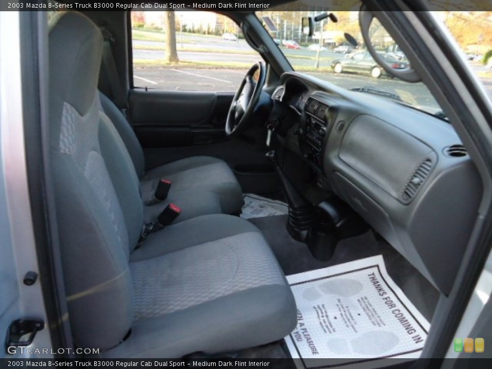 Medium Dark Flint Interior Photo for the 2003 Mazda B-Series Truck B3000 Regular Cab Dual Sport #56547541
