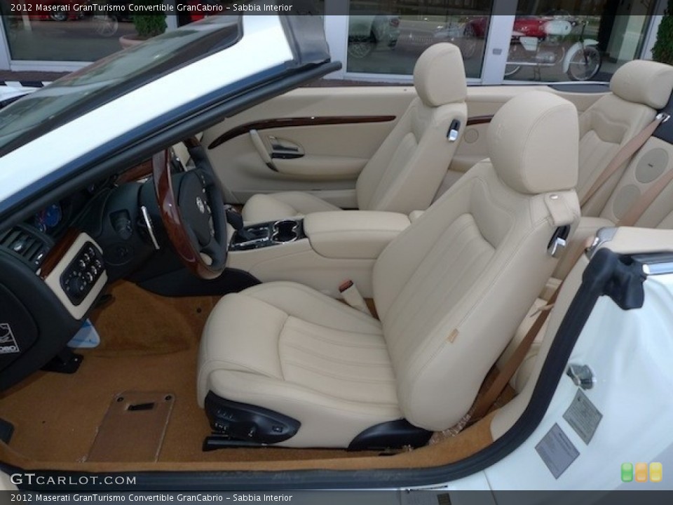Sabbia Interior Photo for the 2012 Maserati GranTurismo Convertible GranCabrio #56558542