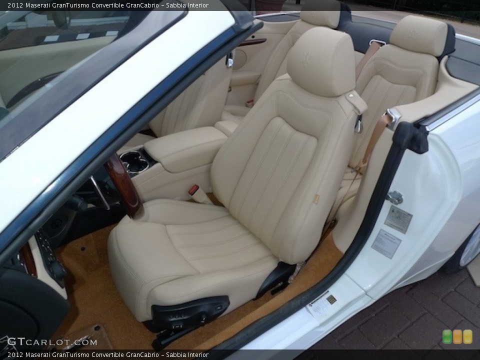 Sabbia Interior Photo for the 2012 Maserati GranTurismo Convertible GranCabrio #56558551