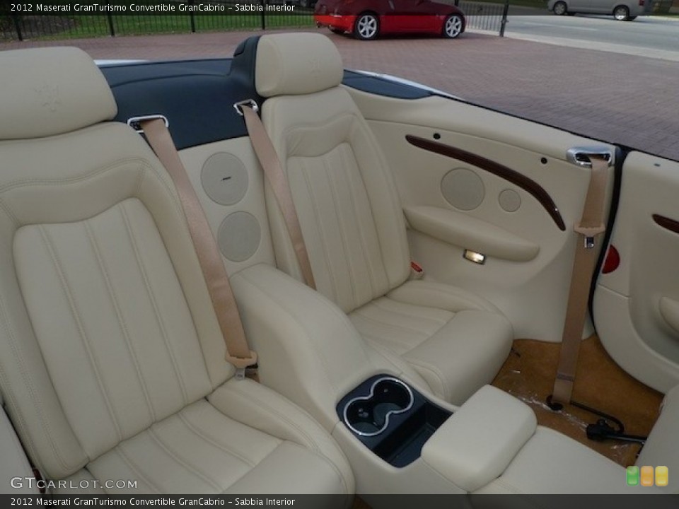Sabbia Interior Photo for the 2012 Maserati GranTurismo Convertible GranCabrio #56558632