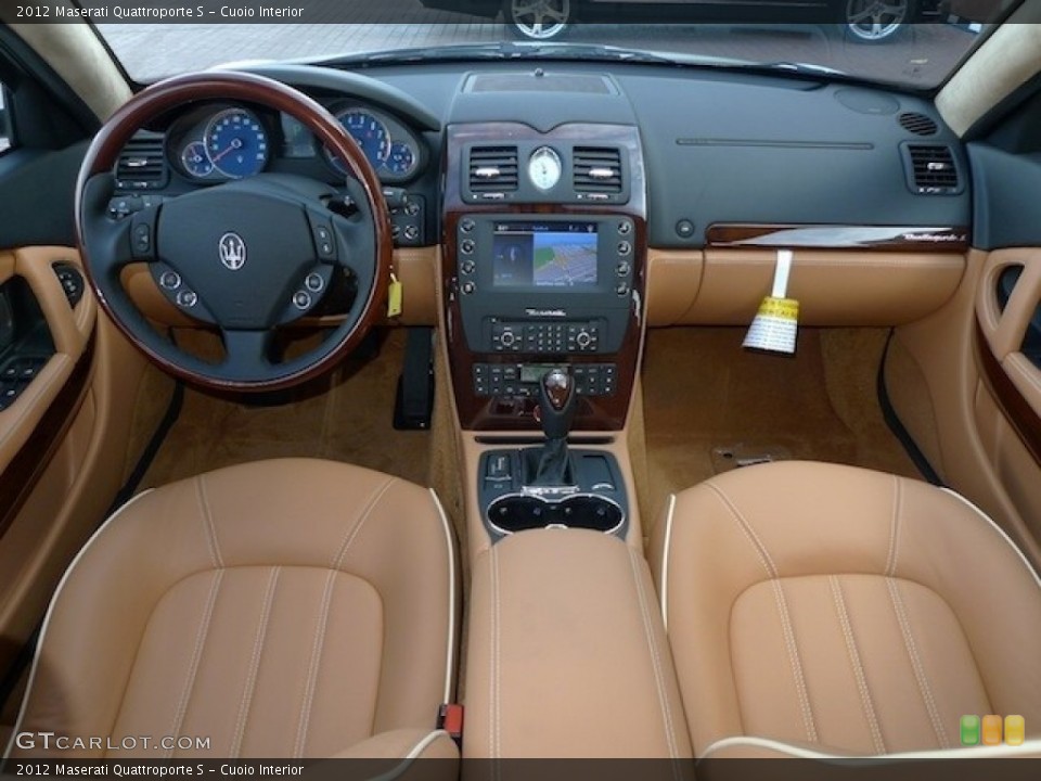 Cuoio Interior Dashboard for the 2012 Maserati Quattroporte S #56558854