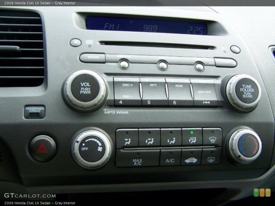 Gray Interior Controls for the 2009 Honda Civic LX Sedan #56558893