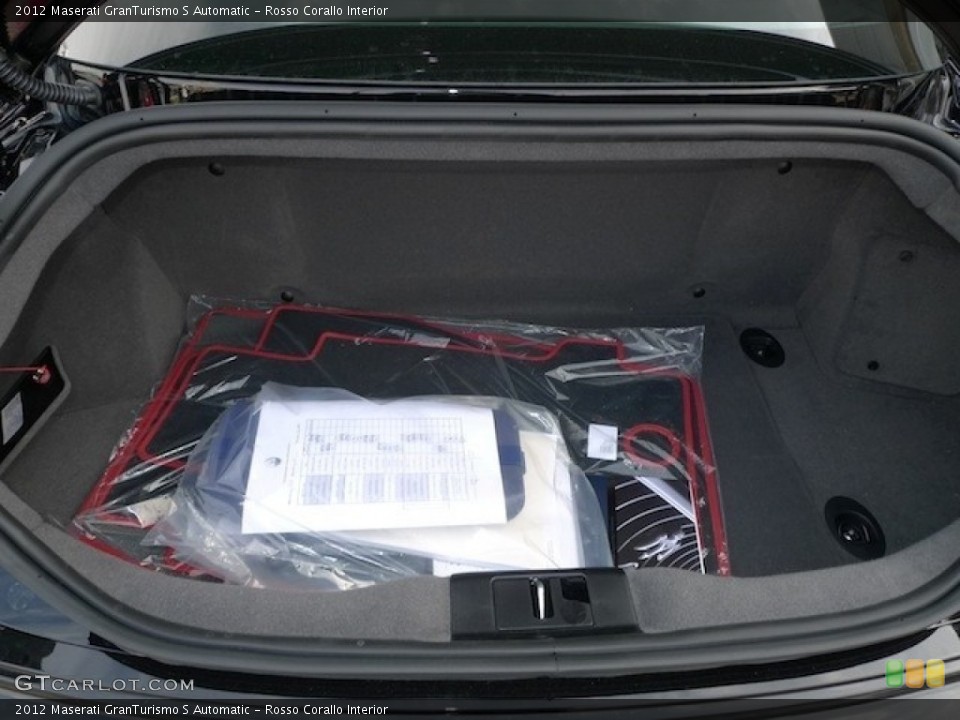 Rosso Corallo Interior Trunk for the 2012 Maserati GranTurismo S Automatic #56559049