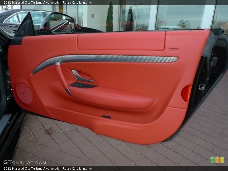 Rosso Corallo Interior Door Panel for the 2012 Maserati GranTurismo S Automatic #56559259