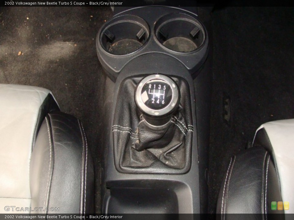 Black/Grey Interior Transmission for the 2002 Volkswagen New Beetle Turbo S Coupe #56560054