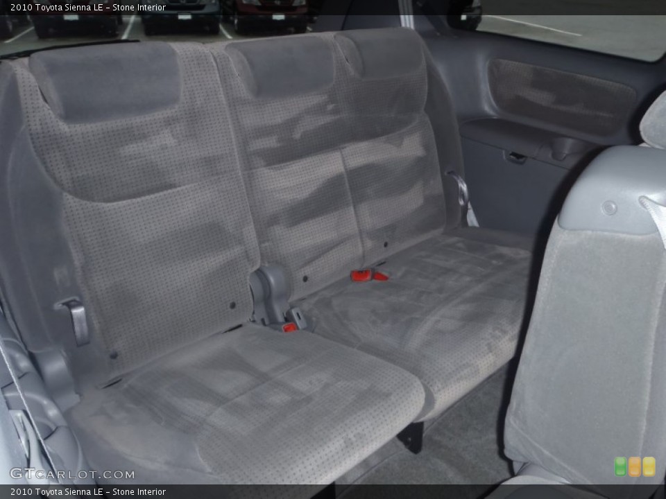 Stone Interior Photo for the 2010 Toyota Sienna LE #56570284