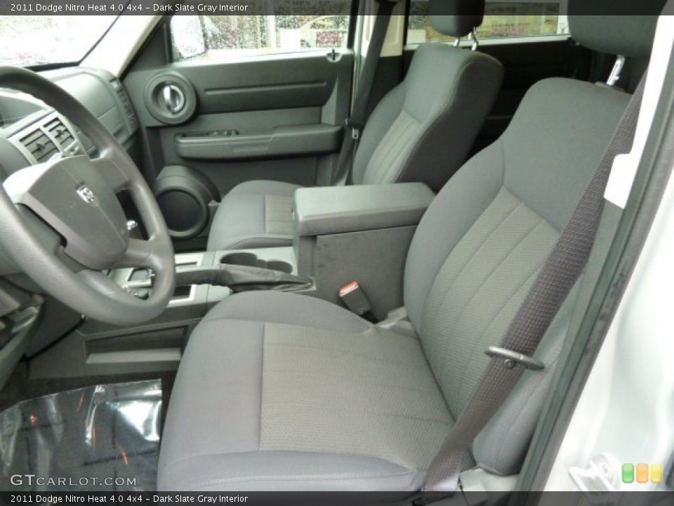 Dark Slate Gray Interior Photo for the 2011 Dodge Nitro Heat 4.0 4x4 #56576040