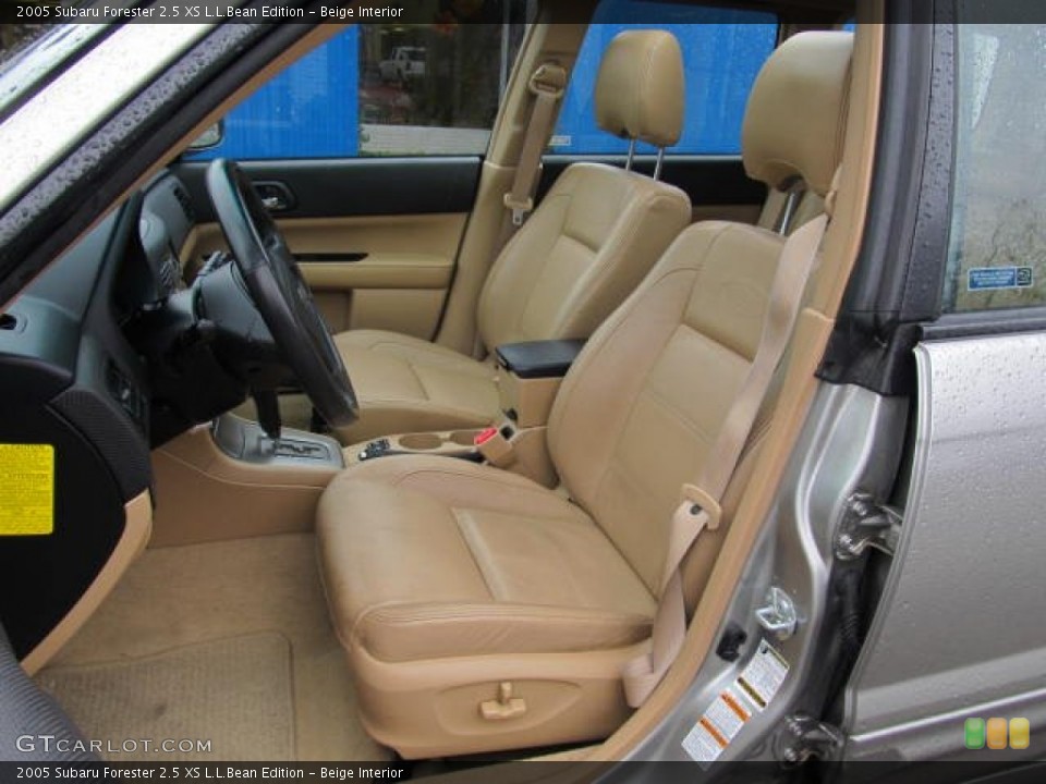 Beige Interior Photo for the 2005 Subaru Forester 2.5 XS L.L.Bean Edition #56581539