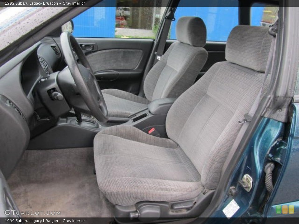 Gray Interior Photo for the 1999 Subaru Legacy L Wagon #56581692