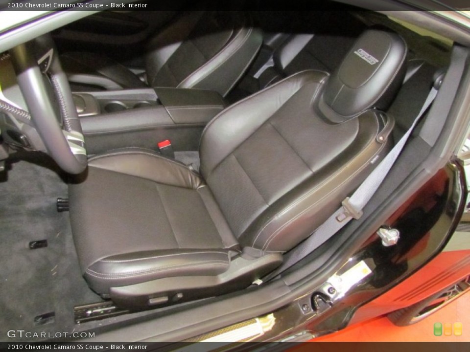 Black Interior Photo for the 2010 Chevrolet Camaro SS Coupe #56583906