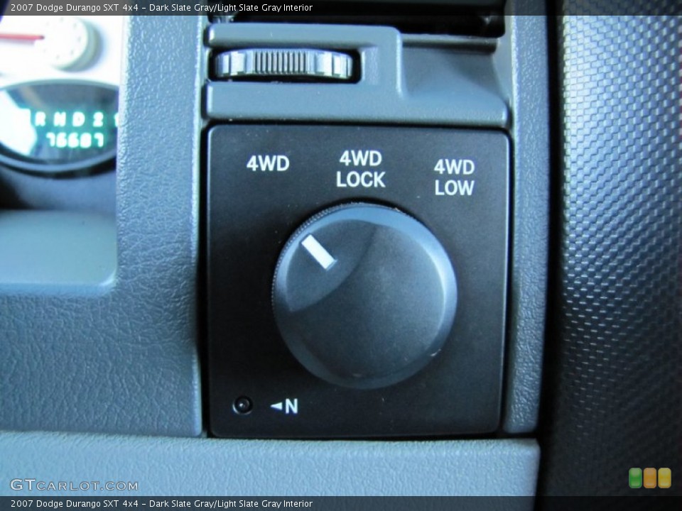 Dark Slate Gray/Light Slate Gray Interior Controls for the 2007 Dodge Durango SXT 4x4 #56605218