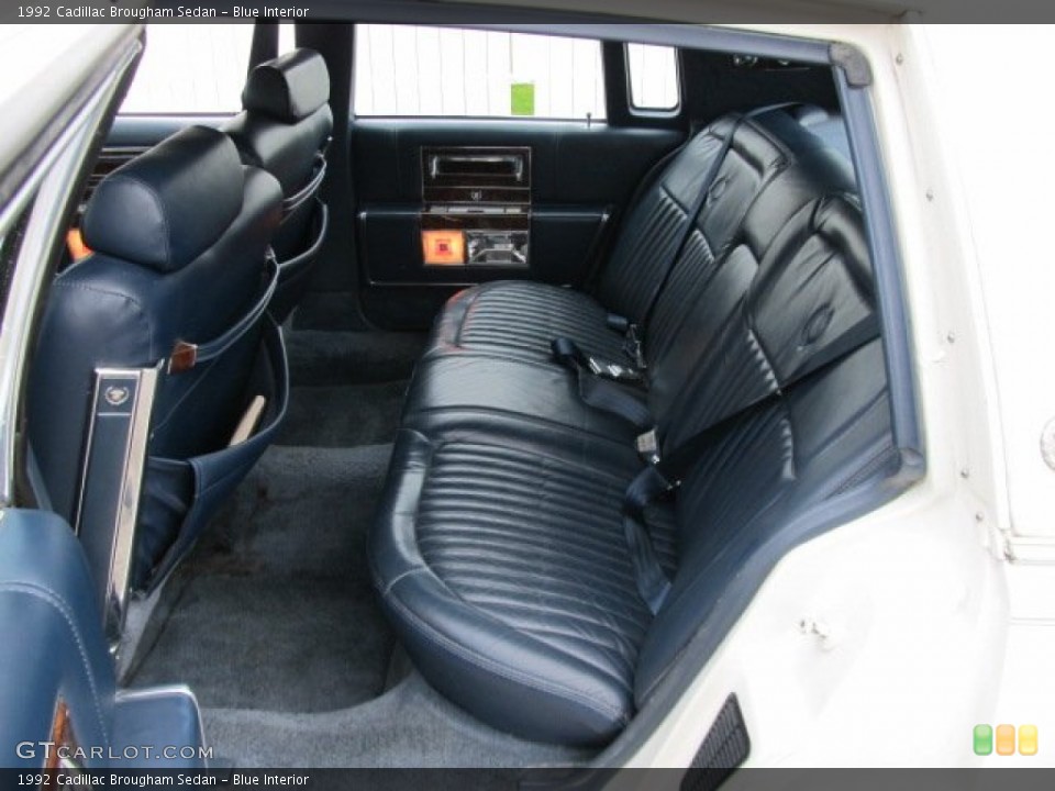 Blue Interior Photo for the 1992 Cadillac Brougham Sedan #56614262