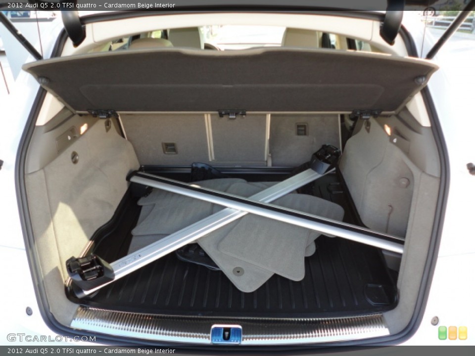 Cardamom Beige Interior Trunk for the 2012 Audi Q5 2.0 TFSI quattro #56623601