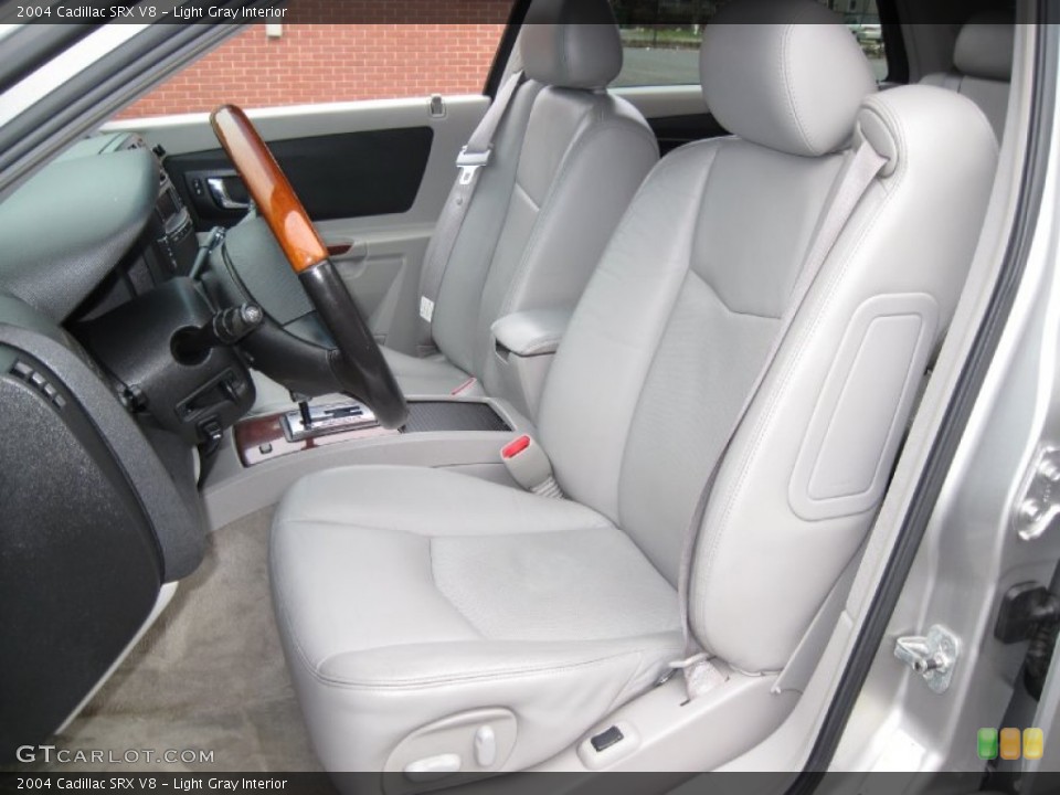 Light Gray Interior Photo for the 2004 Cadillac SRX V8 #56624171