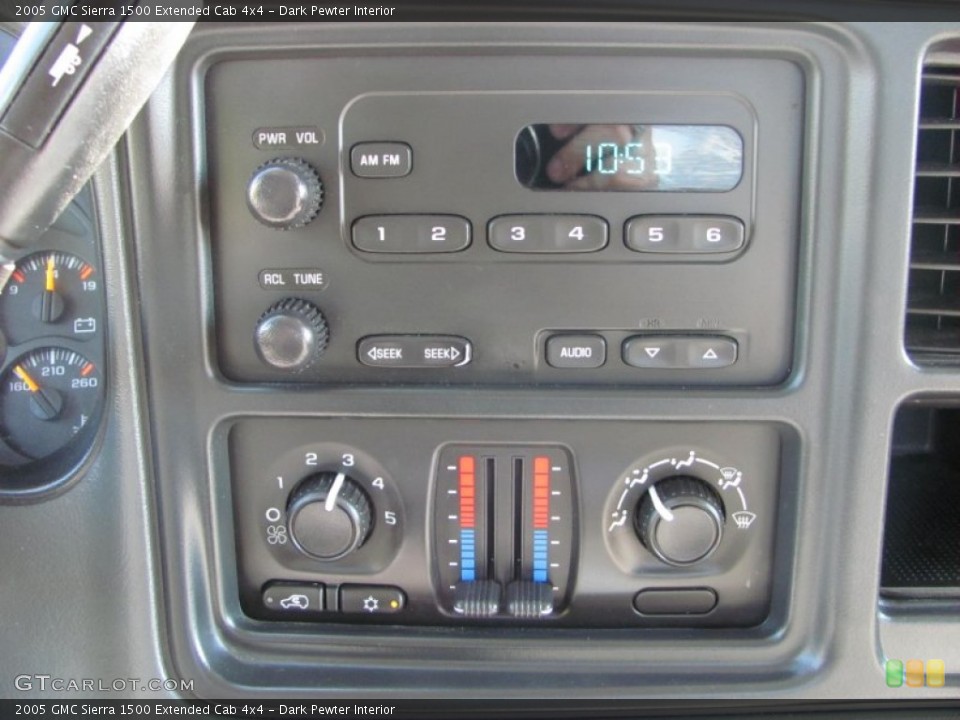 Dark Pewter Interior Controls for the 2005 GMC Sierra 1500 Extended Cab 4x4 #56630325
