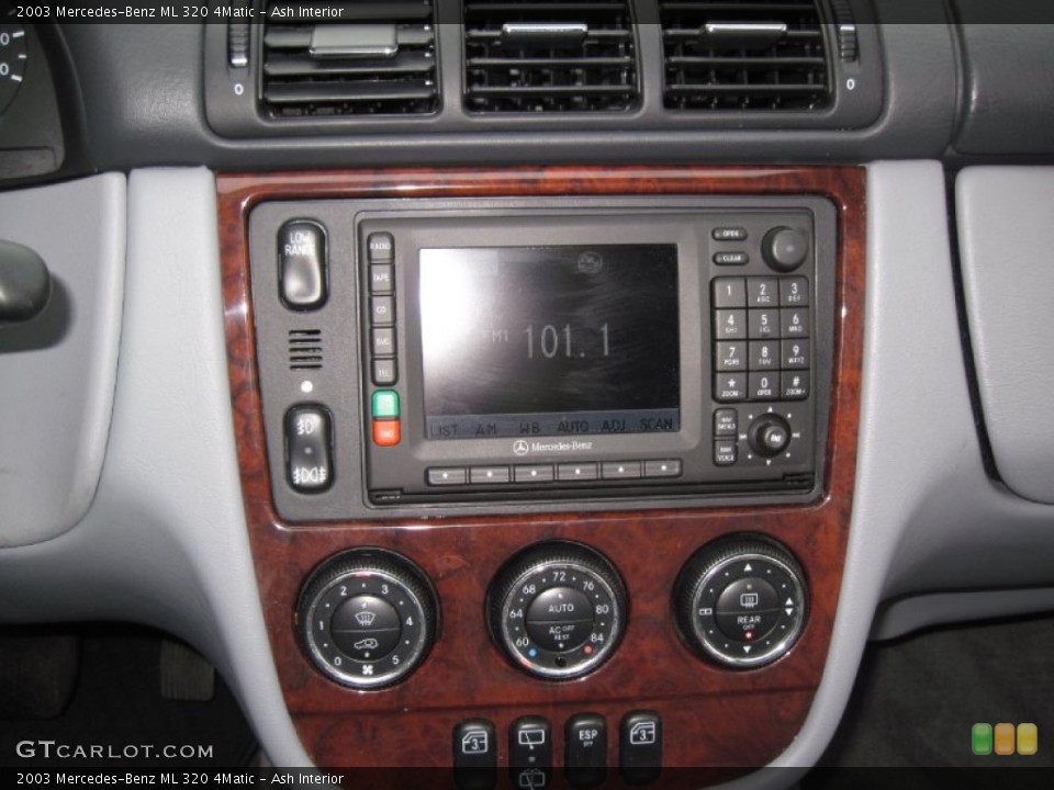 Ash Interior Controls for the 2003 Mercedes-Benz ML 320 4Matic #56634764
