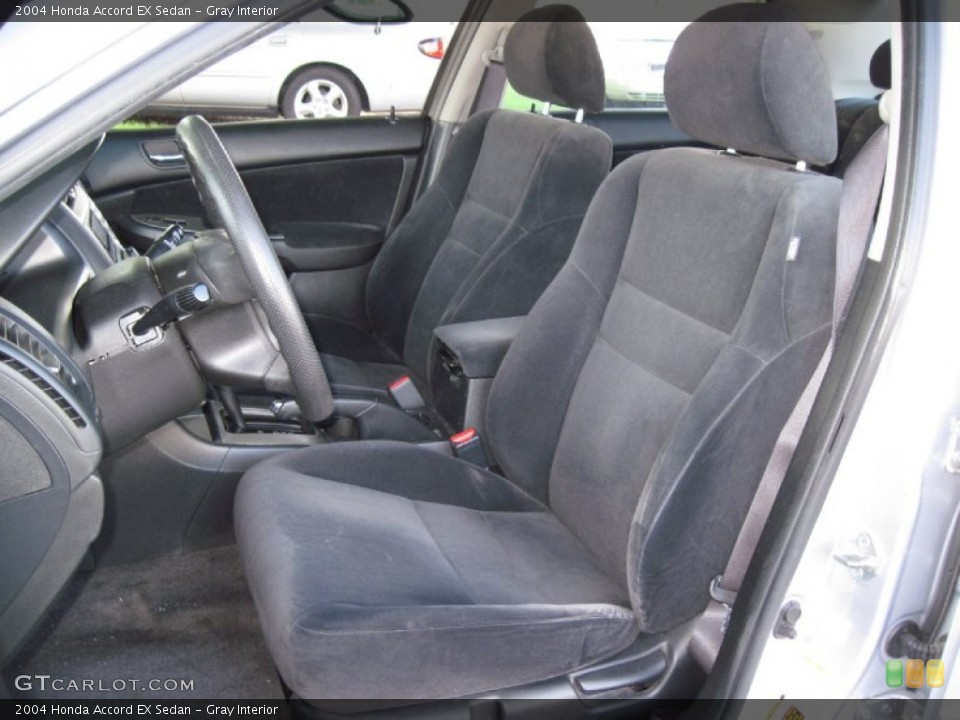 Gray Interior Photo for the 2004 Honda Accord EX Sedan #56635965