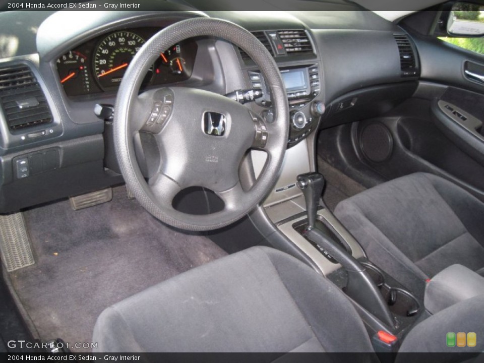 Gray Interior Photo for the 2004 Honda Accord EX Sedan #56635977