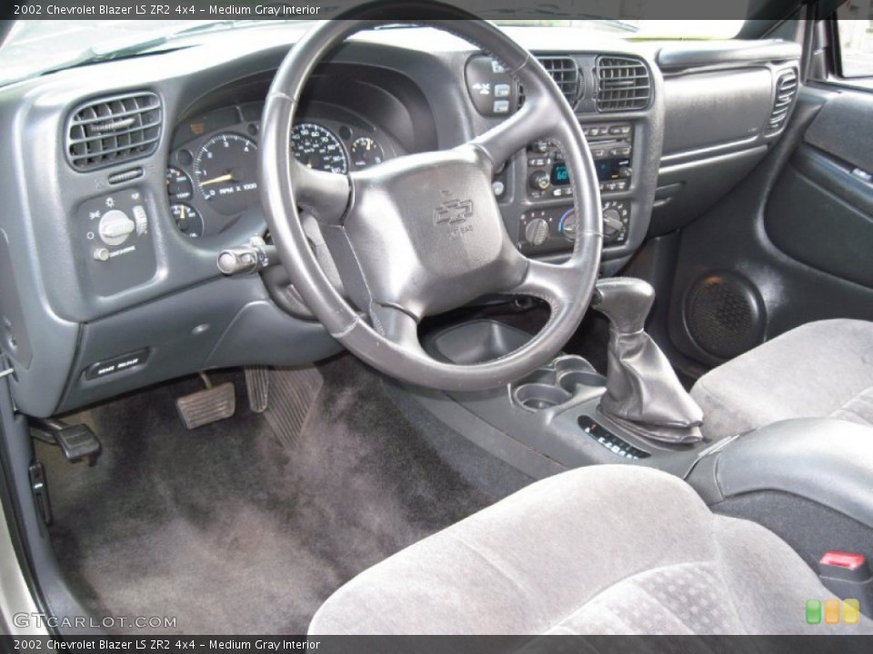 Medium Gray Interior Prime Interior for the 2002 Chevrolet Blazer LS ZR2 4x4 #56636727