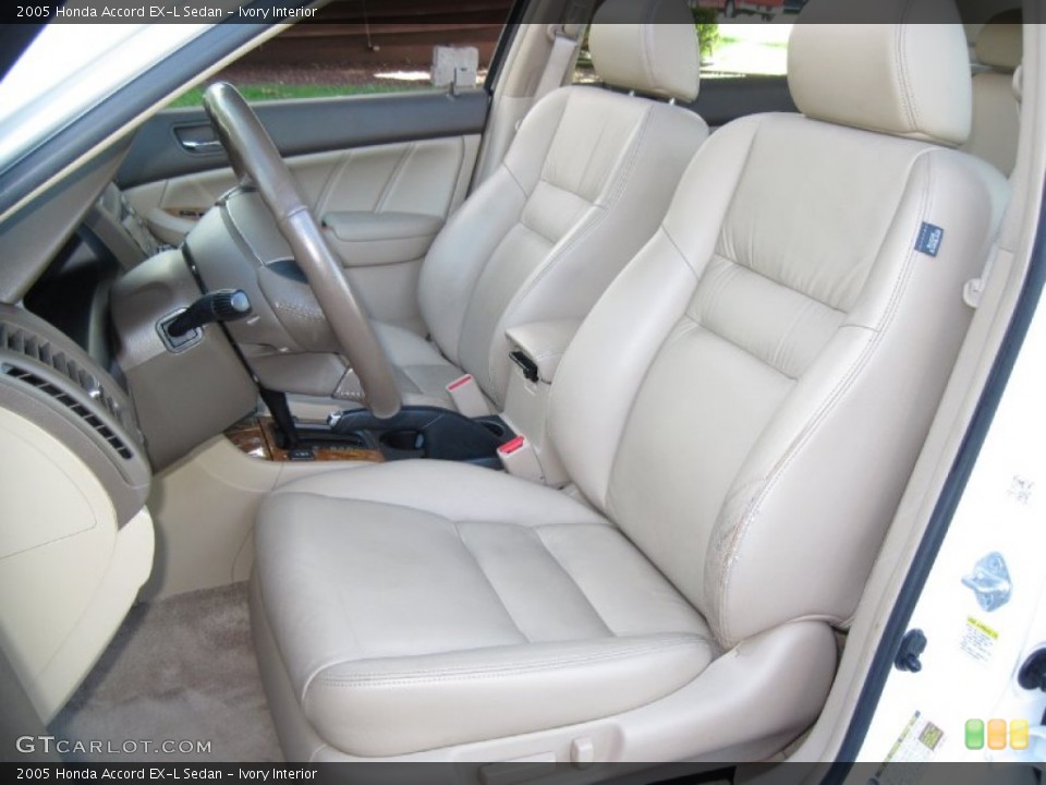 Ivory Interior Photo for the 2005 Honda Accord EX-L Sedan #56637099