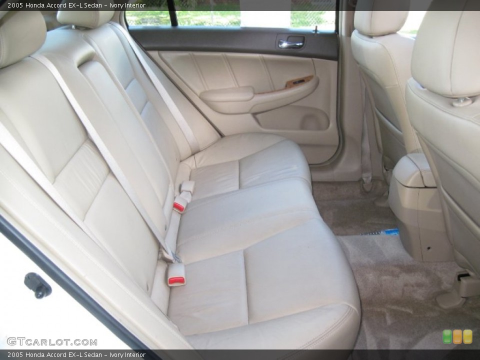 Ivory Interior Photo for the 2005 Honda Accord EX-L Sedan #56637129