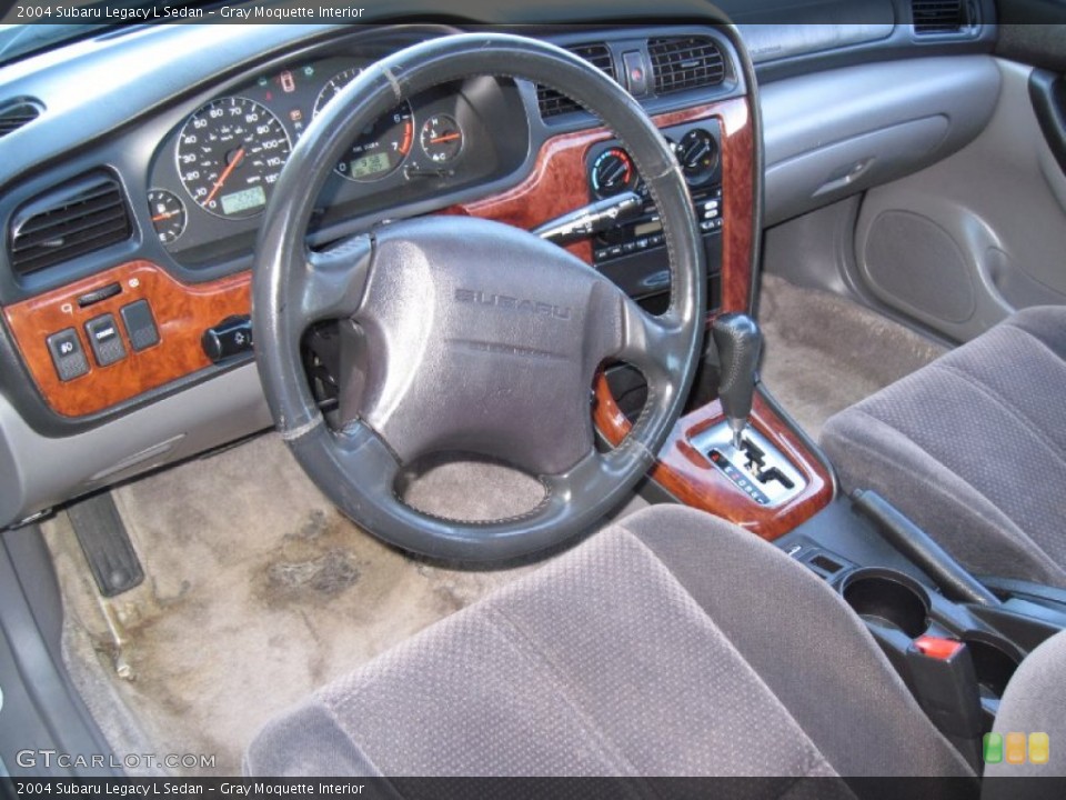 Gray Moquette 2004 Subaru Legacy Interiors