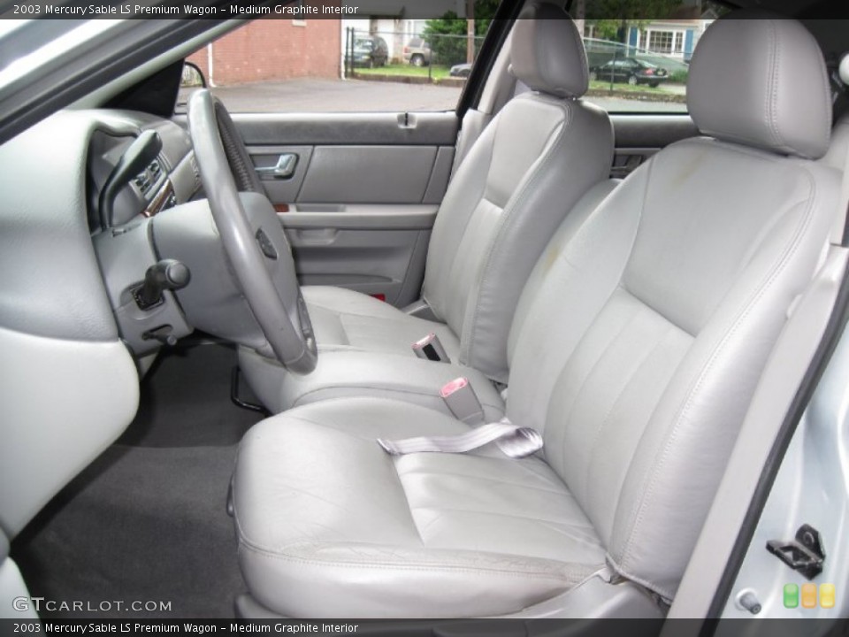 Medium Graphite Interior Photo for the 2003 Mercury Sable LS Premium Wagon #56647093