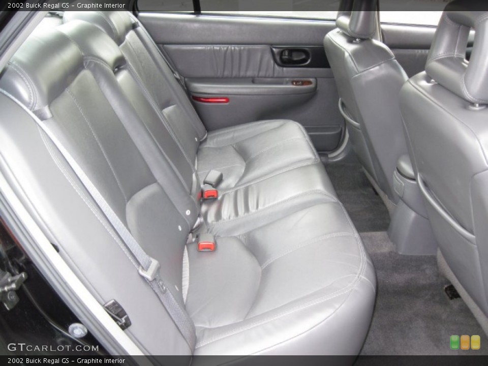 Graphite Interior Photo for the 2002 Buick Regal GS #56650602