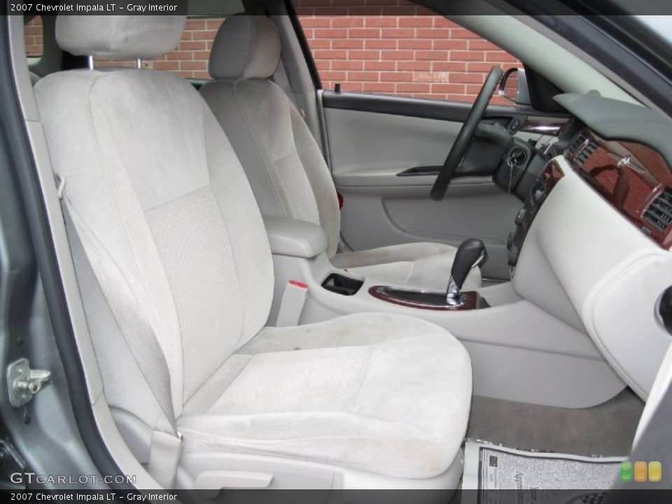 Gray Interior Photo for the 2007 Chevrolet Impala LT #56651896