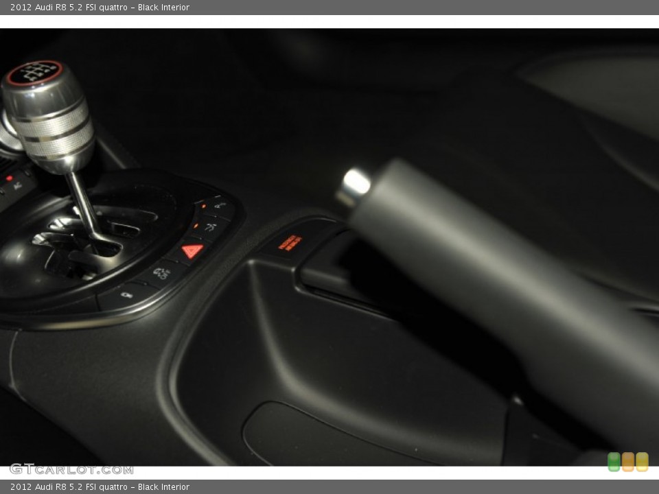 Black Interior Transmission for the 2012 Audi R8 5.2 FSI quattro #56652678