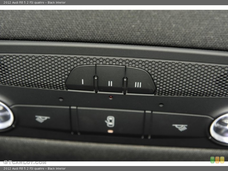 Black Interior Controls for the 2012 Audi R8 5.2 FSI quattro #56652687