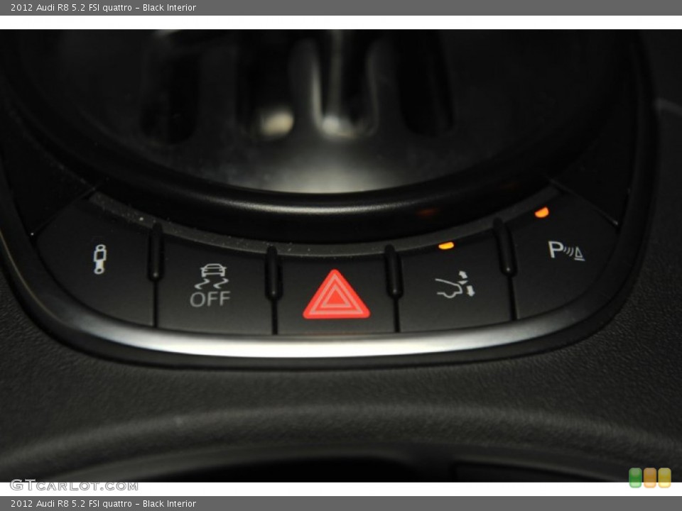 Black Interior Controls for the 2012 Audi R8 5.2 FSI quattro #56652744