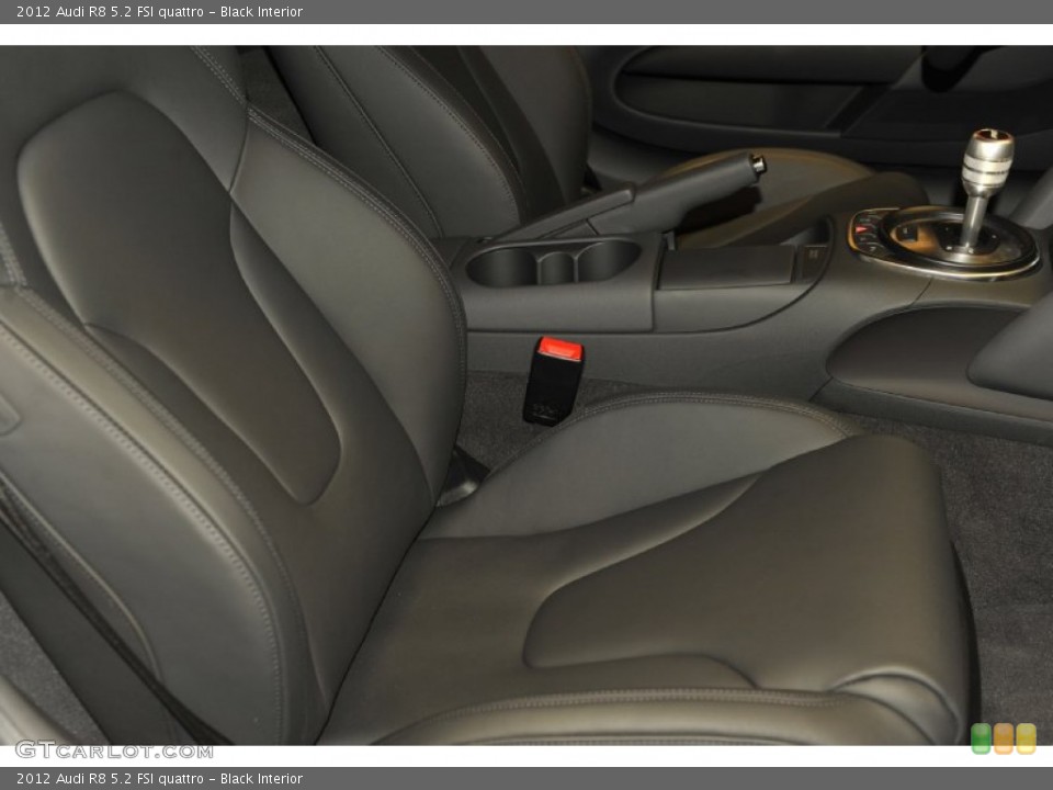 Black Interior Photo for the 2012 Audi R8 5.2 FSI quattro #56653152