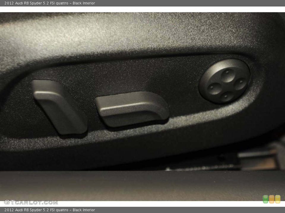Black Interior Controls for the 2012 Audi R8 Spyder 5.2 FSI quattro #56653539