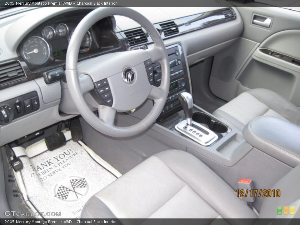 Charcoal Black Interior Photo for the 2005 Mercury Montego Premier AWD #56660733