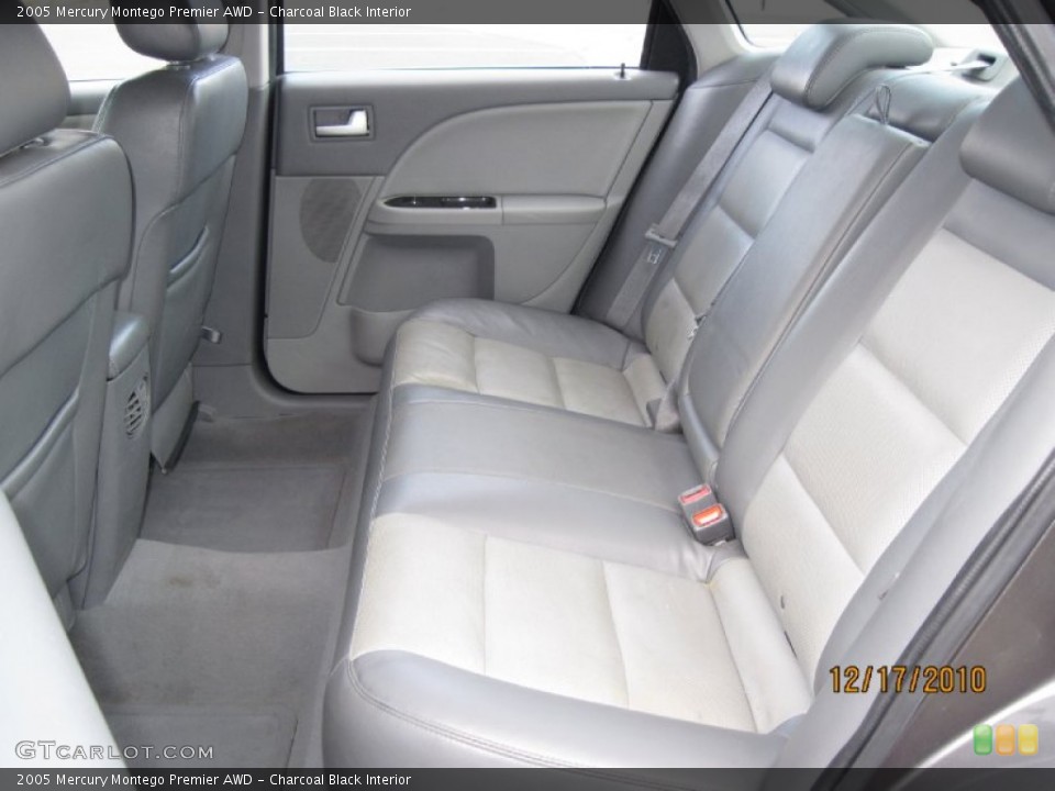 Charcoal Black Interior Photo for the 2005 Mercury Montego Premier AWD #56660754