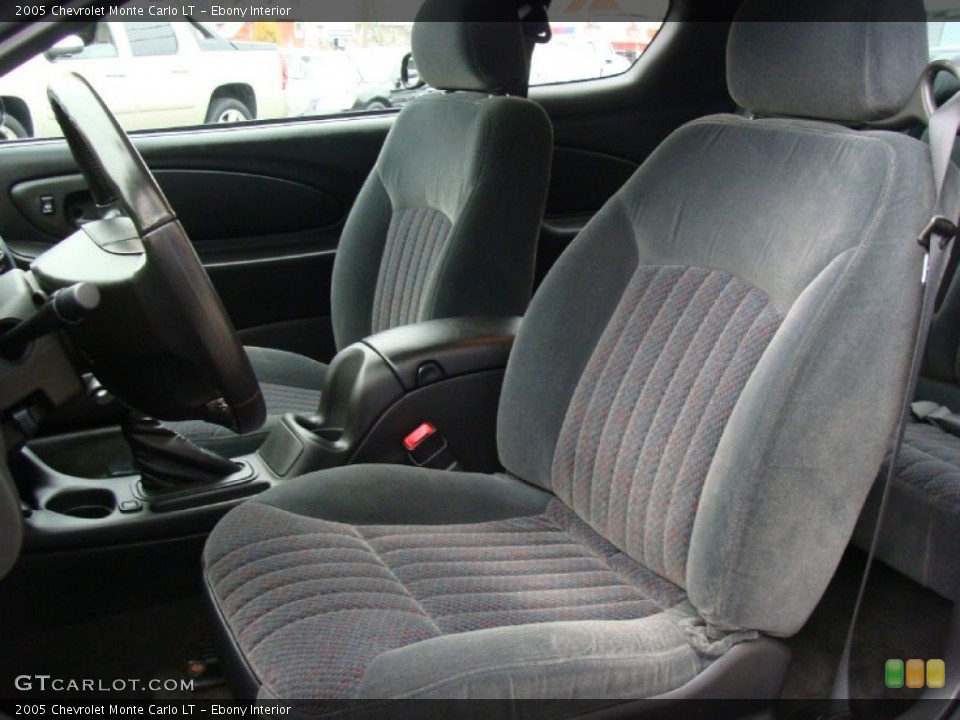 Ebony Interior Photo for the 2005 Chevrolet Monte Carlo LT #56672826