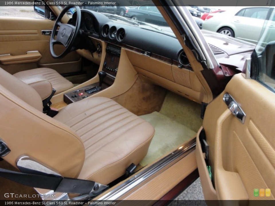 Palomino Interior Photo for the 1986 Mercedes-Benz SL Class 560 SL Roadster #56685082