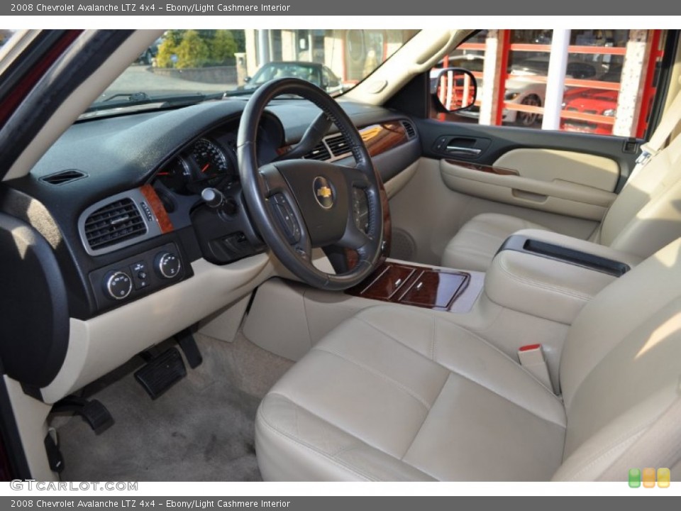Ebony/Light Cashmere Interior Photo for the 2008 Chevrolet Avalanche LTZ 4x4 #56685971