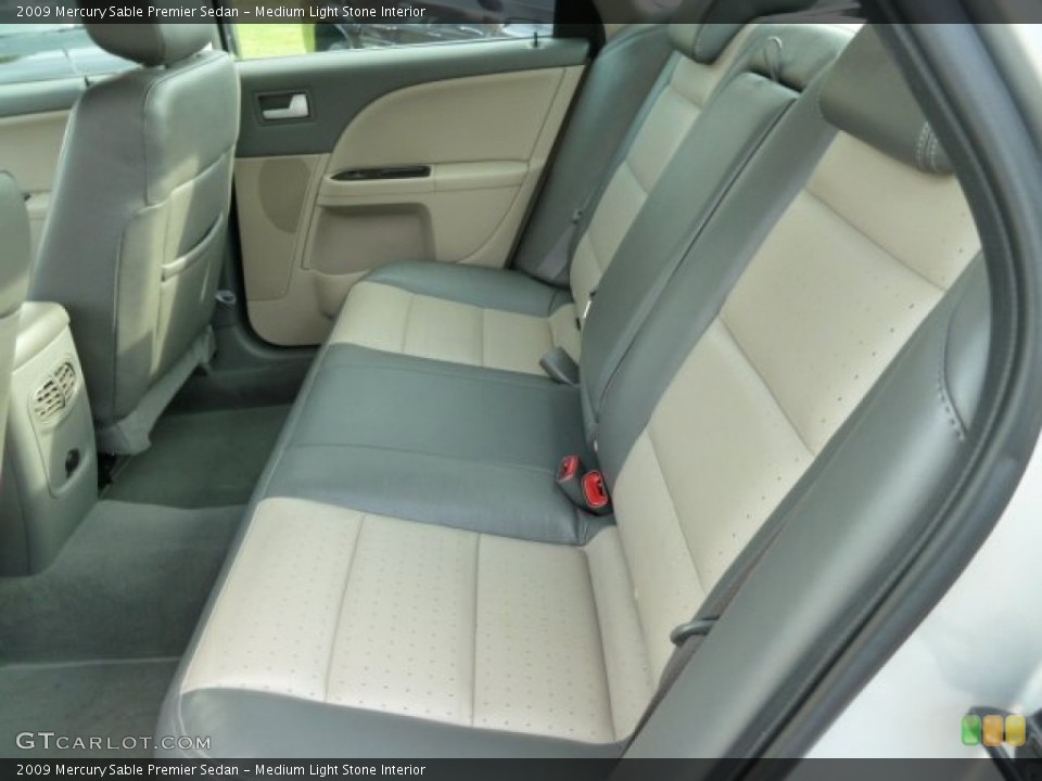 Medium Light Stone Interior Photo for the 2009 Mercury Sable Premier Sedan #56710706