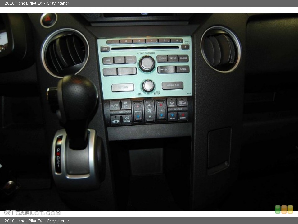 Gray Interior Controls for the 2010 Honda Pilot EX #56711597