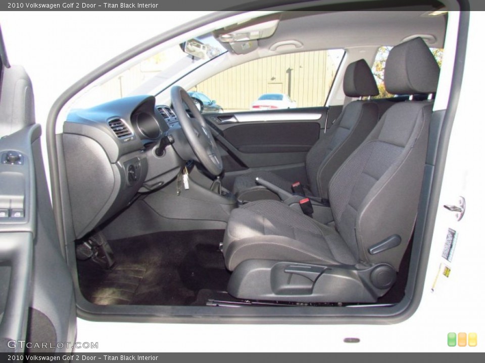Titan Black Interior Photo for the 2010 Volkswagen Golf 2 Door #56716748
