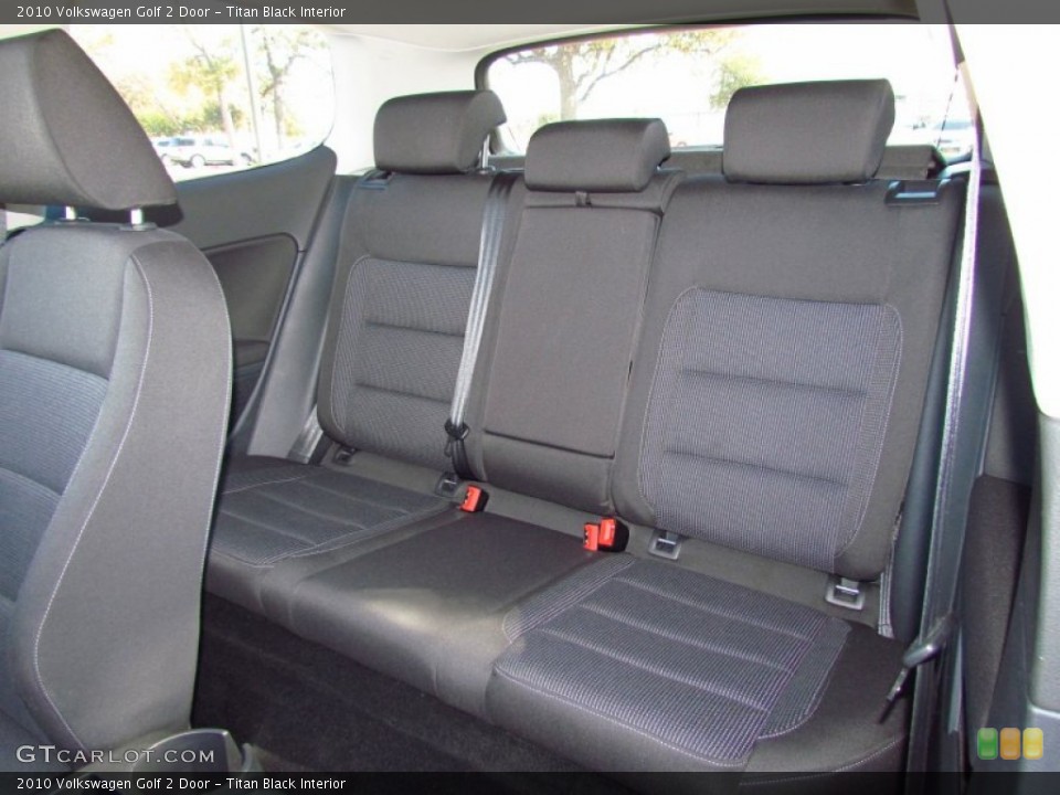 Titan Black Interior Photo for the 2010 Volkswagen Golf 2 Door #56716772